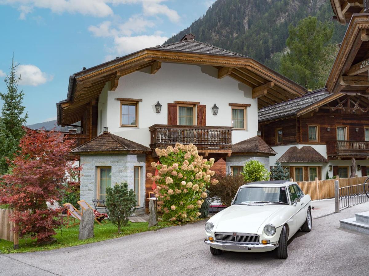 S'Dorfl Chalets Villa Mayrhofen Bagian luar foto